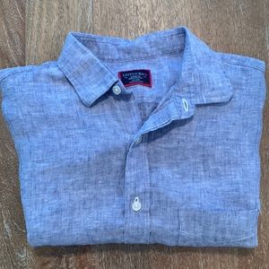 UNTUCKit Medium Blue Linen Short Sleeve Button Down